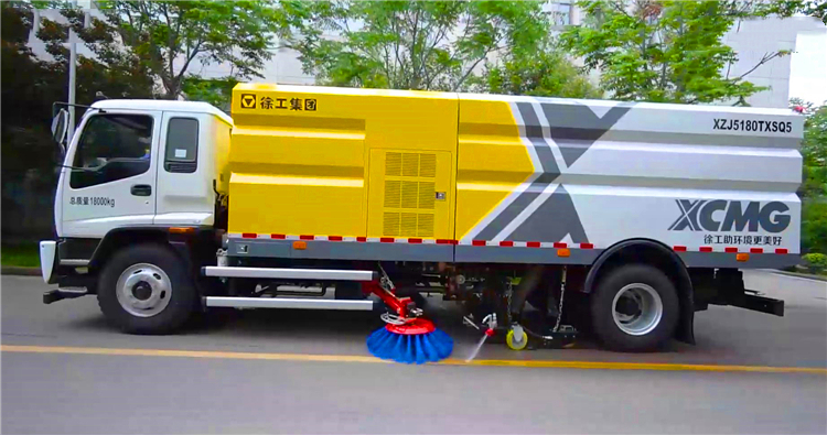 XCMG official manufacturer sprinkler road sweeper garbage truck road cleaning machine XZJ5180TXSD5